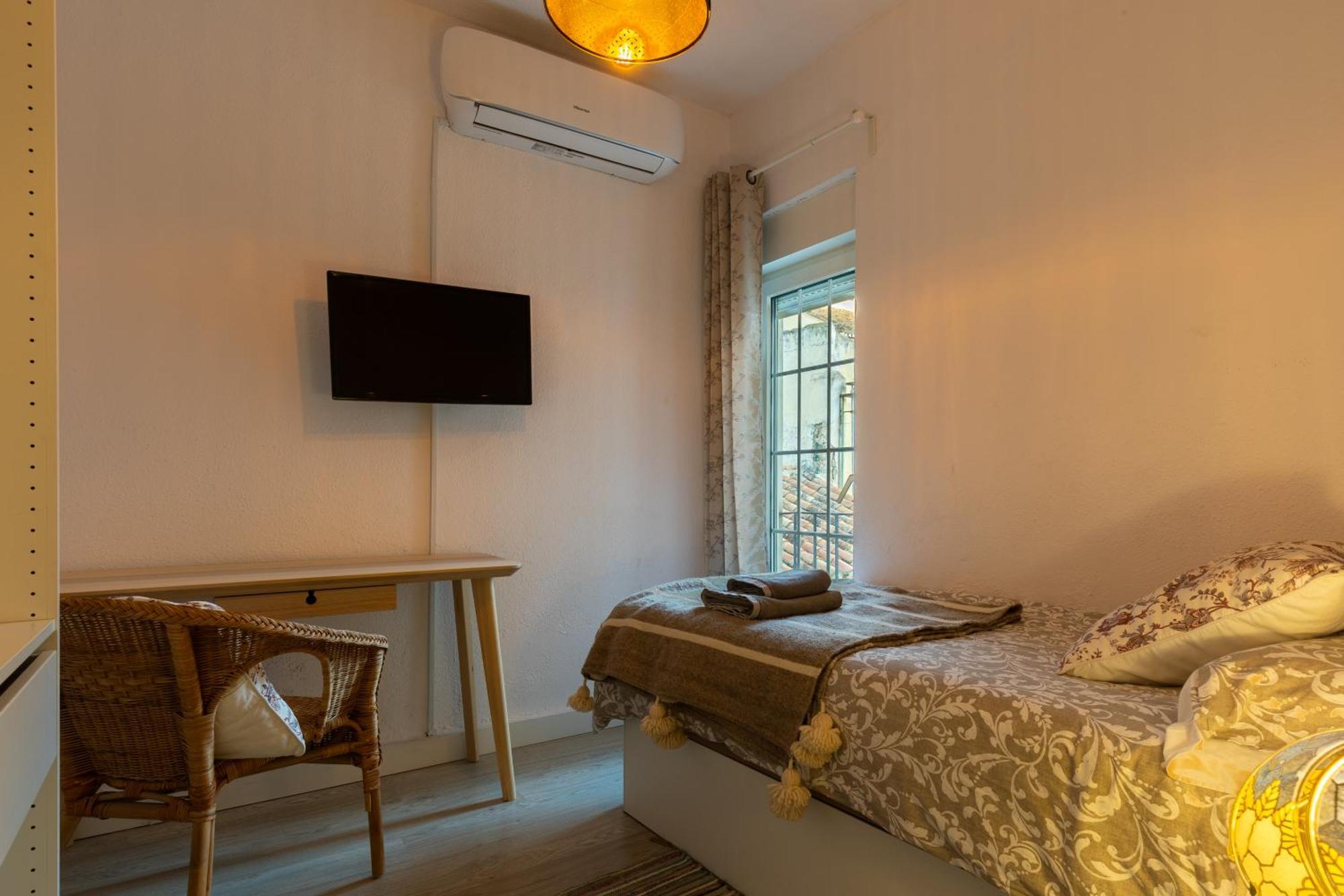 Ferienwohnung Piso Arco De Elvira Plaza Del Triunfo Granada Exterior foto